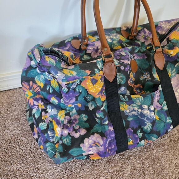Vintage GITANO Floral Fruit Print Weekend Travel Duffel Carry On Bag Large RARE - Picture 2 of 12